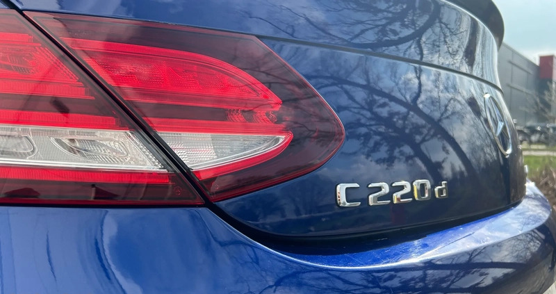 Mercedes-Benz Klasa C cena 146900 przebieg: 71930, rok produkcji 2019 z Bobolice małe 172